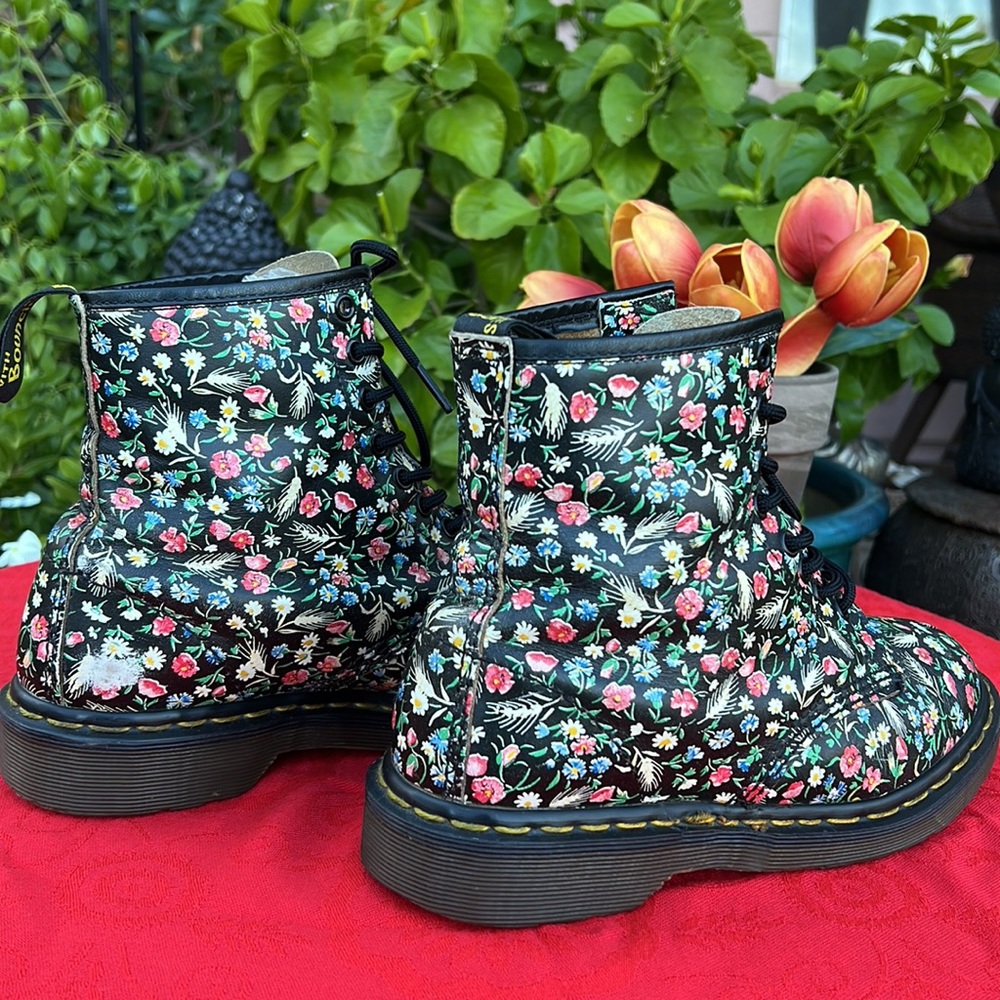 🏴󠁧󠁢󠁥󠁮󠁧󠁿 Dr. Martens Vintage MIE Y2K Floral 🌺 Combat Boots UK 6 - Picture 13 of 17